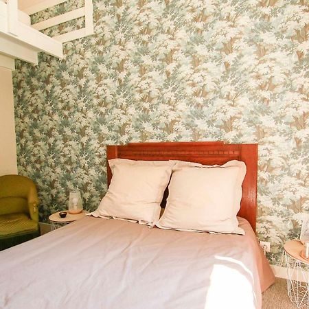 Bed and Breakfast Domaine De Bauzit Vals-pres-le-Puy Екстер'єр фото