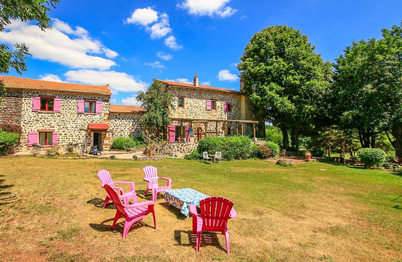 Bed and Breakfast Domaine De Bauzit Vals-pres-le-Puy Екстер'єр фото